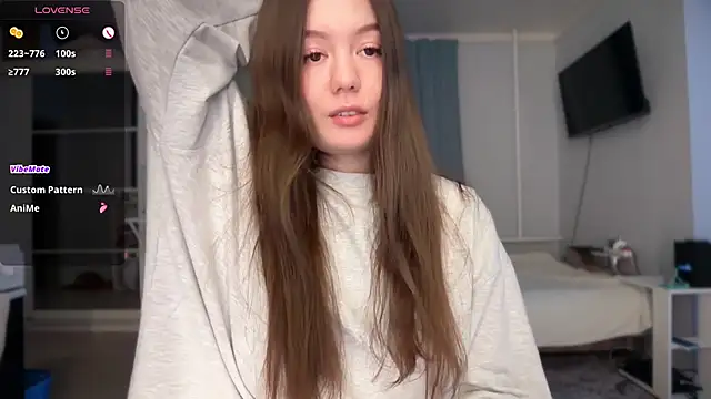 Emy jonesss online show from November 5, 10:09 am