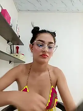 Snapshot of Ary-18 chatting on October 30, 1:56 pm Ary-18 online show from October 30, 1:56 pm