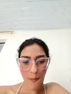 Snapshot of Ary-18 chatting on October 14, 2:19 pm Ary-18 online show from October 14, 2:19 pm