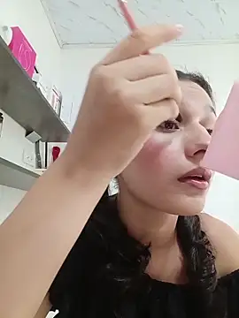 Snapshot of Ary-18 chatting on October 24, 2:02 pm Ary-18 online show from October 24, 2:02 pm