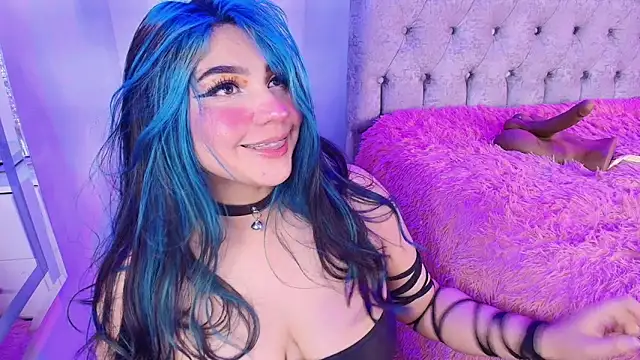 Snapshot of Salem_skyler_ chatting on October 19, 4:36 am Salem skyler online show from October 19, 4:36 am