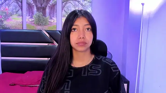 KimberlyVillaLobos online show from November 14, 12:27 pm