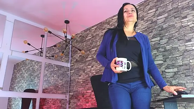 monicarousey online show from September 10, 10:37 am