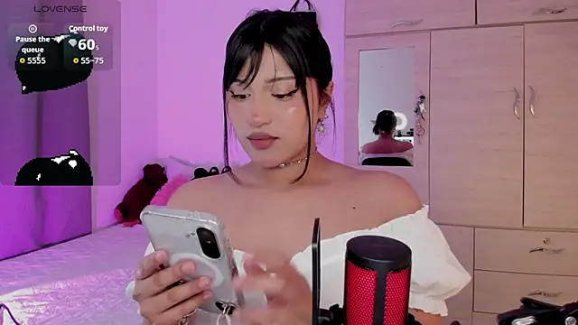 Snapshot of Ju_Kyung chatting on October 21, 2:15 am Ju Kyung online show from October 21, 2:15 am