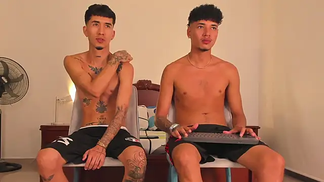 Ian and Noah online show from September 8, 11:59 pm