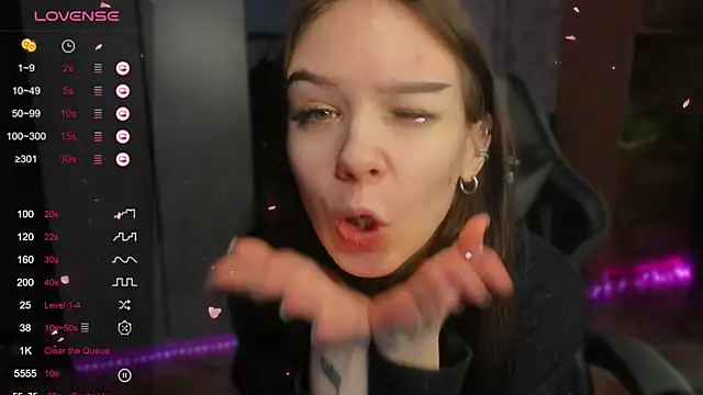 SweetyDeviliya online show from November 12, 10:02 am