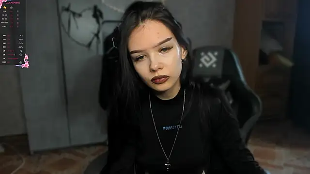 SweetyDeviliya online show from March 30, 4:45 am