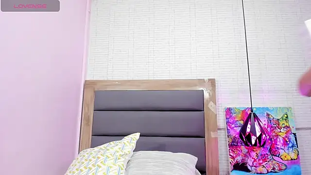 shelbystetson online show from September 30, 12:33 pm