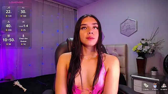 Kylie golden online show from October 19, 12:29 pm