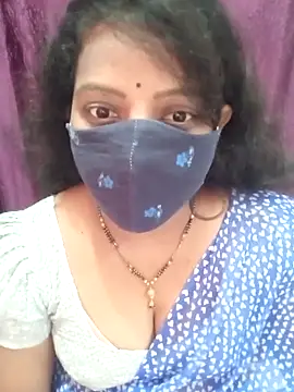 Snapshot of Manisha-Love chatting on October 20, 8:50 am Manisha-Love online show from October 20, 8:50 am