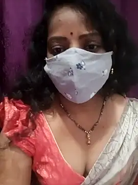 Snapshot of Manisha-Love chatting on October 18, 12:57 am Manisha-Love online show from October 18, 12:57 am