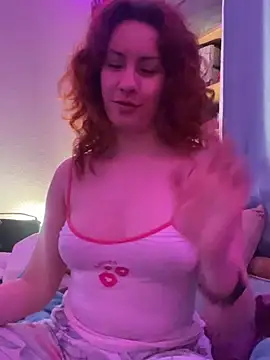 Nina-Chick777 online show from February 15, 6:49 am