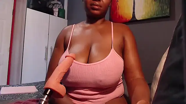 Snapshot of EbonyRose9 chatting on October 1, 7:35 am EbonyRose9 online show from October 1, 7:35 am