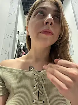 Sunny   Bunny online show from July 3, 11:49 am