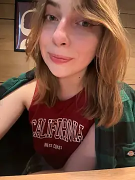 Sunny   Bunny online show from June 26, 1:45 pm