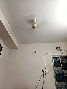 Snapshot of Tanisha-1 chatting on October 17, 5:43 am Tanisha-1 online show from October 17, 5:43 am