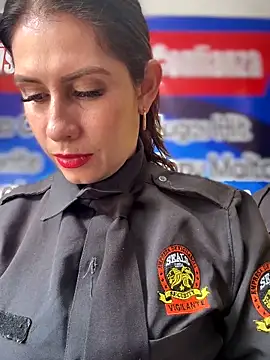 Snapshot of Alysson-- chatting on October 22, 3:17 pm Alysson-- online show from October 22, 3:17 pm