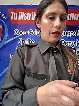 Snapshot of Alysson-- chatting on October 6, 3:18 pm Alysson-- online show from October 6, 3:18 pm