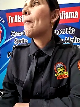 Snapshot of Alysson-- chatting on September 26, 2:47 pm Alysson-- online show from September 26, 2:47 pm