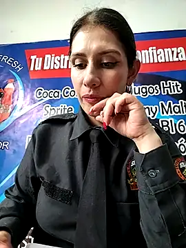 Snapshot of Alysson-- chatting on September 17, 4:16 pm Alysson-- online show from September 17, 4:16 pm