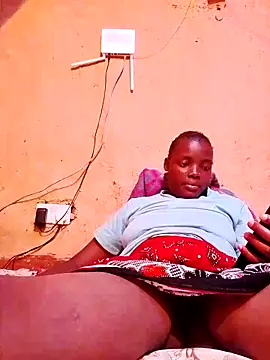 Snapshot of QUEEN-NAIMA chatting on September 13, 3:09 pm QUEEN-NAIMA online show from September 13, 3:09 pm