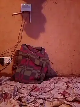 Snapshot of QUEEN-NAIMA chatting on September 19, 6:45 am QUEEN-NAIMA online show from September 19, 6:45 am