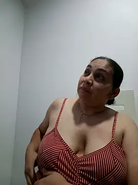 MirandaSoto online show from April 15, 4:02 am