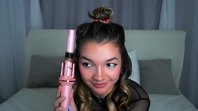 Snapshot of VeronaAppleberry chatting on September 23, 11:52 am VeronaAppleberry online show from September 23, 11:52 am