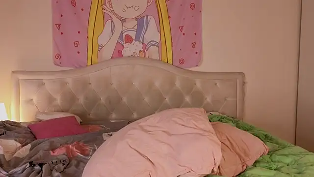 HanaMitsuri online show from October 21, 6:12 pm