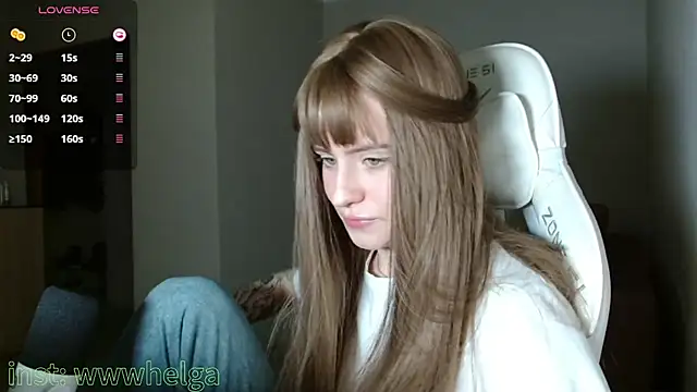 LizaKisses online show from November 27, 1:58 pm