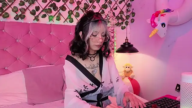 lauren evans96 online show from March 6, 3:56 am