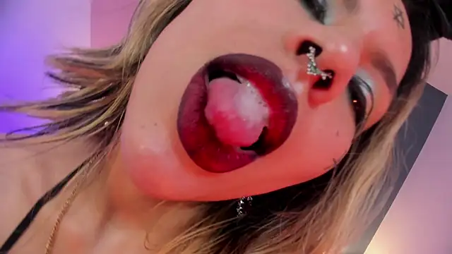 delilah fix online show from January 9, 8:57 pm