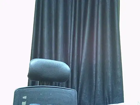 Snapshot of Horny-slut_ chatting on October 31, 12:42 pm Horny-slut online show from October 31, 12:42 pm