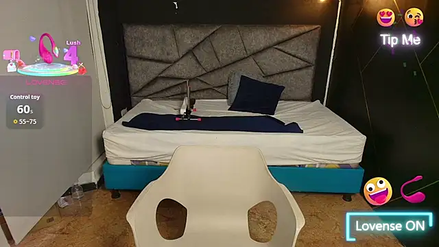 Snapshot of NatashaMason_ chatting on September 25, 12:48 pm NatashaMason  online show from September 25, 12:48 pm