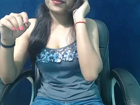 Yashi online show from October 7, 5:28 pm