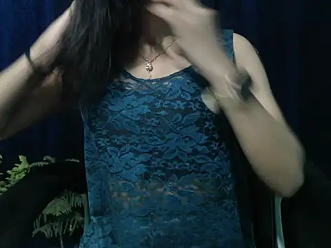 Yashi online show from April 3, 3:10 pm