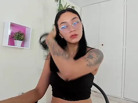 Snapshot of ASIAM_BRUNET chatting on October 29, 2:31 pm ASIAM BRUNET online show from October 29, 2:31 pm