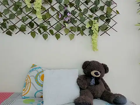 Snapshot of ASIAM_BRUNET chatting on October 6, 5:51 pm ASIAM BRUNET online show from October 6, 5:51 pm