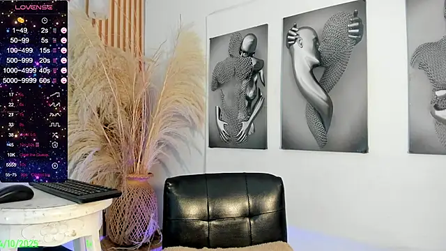 Snapshot of Tamara_Sex7 chatting on October 14, 8:33 pm Tamara Sex7 online show from October 14, 8:33 pm