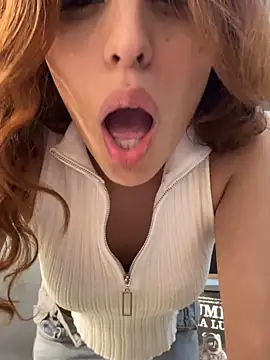 Katee Jones online show from February 19, 9:35 pm