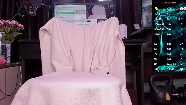 Raissa sky26 online show from May 18, 2:54 am