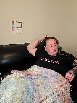 Bunny Cummings online show from September 23, 10:19 pm