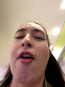 Holly Play online show from September 28, 10:09 am