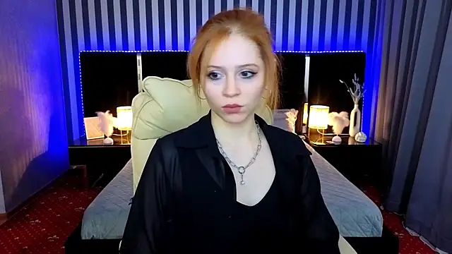 Snapshot of Sasha_Exclusive chatting on October 20, 6:55 pm Sasha Exclusive online show from October 20, 6:55 pm