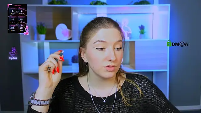 daisy candy online show from April 1, 1:28 am