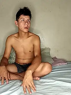 Snapshot of geroAguilar chatting on September 20, 1:16 am geroAguilar online show from September 20, 1:16 am