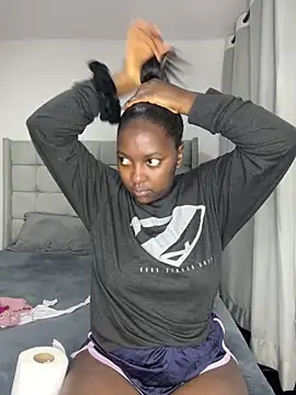 Snapshot of prettiepearl chatting on September 8, 7:57 pm prettiepearl online show from September 8, 7:57 pm