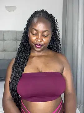 Snapshot of prettiepearl chatting on September 20, 8:29 pm prettiepearl online show from September 20, 8:29 pm