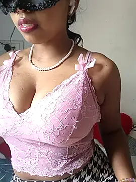 Snapshot of sandy_naughty chatting on September 17, 9:29 am sandy naughty online show from September 17, 9:29 am