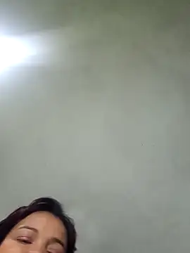 Snapshot of _violetta_- chatting on September 29, 7:52 pm  violetta - online show from September 29, 7:52 pm